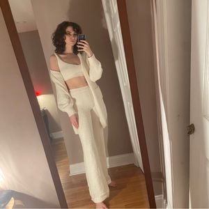 SKIMS cozy set dupe - fashion nova crop top wide leg soft lounge pant set